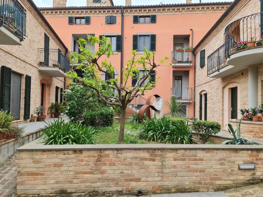 Scrigno Del Borgo-Intero Alloggio Montelupone Exterior foto
